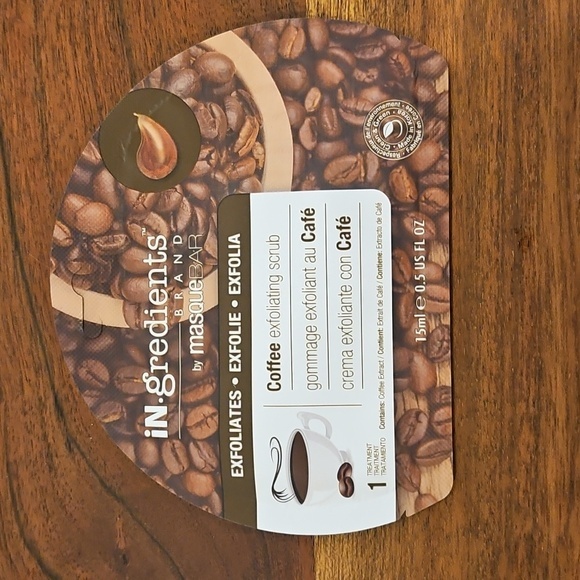 [NWT] Giorgio Armani Toiletry Makeup Bag with Skincare Essentials Bundle - Picture 7 of 9